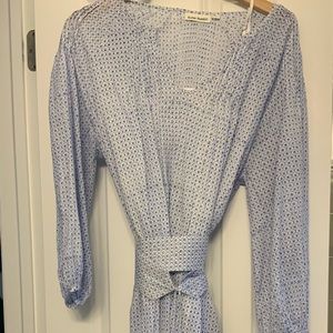 Roller Rabbit -beautiful belted midi dress.